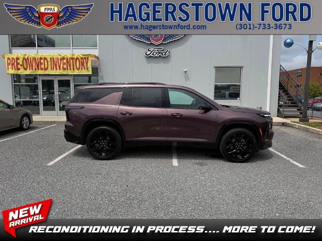 Used 2024 Chevrolet Traverse RS