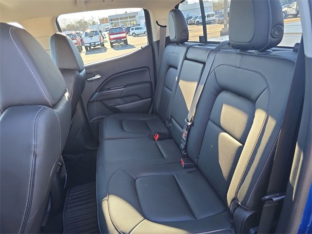 Used 2018 GMC Canyon SLT image 21