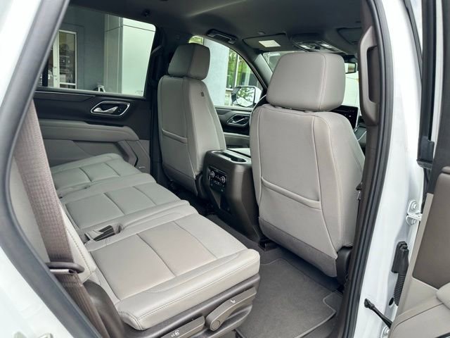 Used 2023 Chevrolet Tahoe LT w/ Luxury Package AWD/4WD image 46