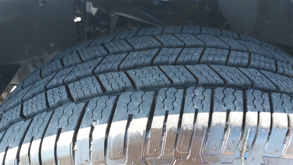 Certified 2021 Ford F150 Platinum w/ Equipment Group 701A High image 10