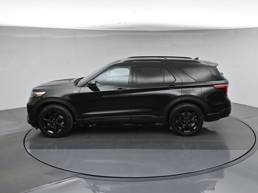Certified 2023 Ford Explorer ST-Line w/ Class IV Trailer Tow Package RWD image 57