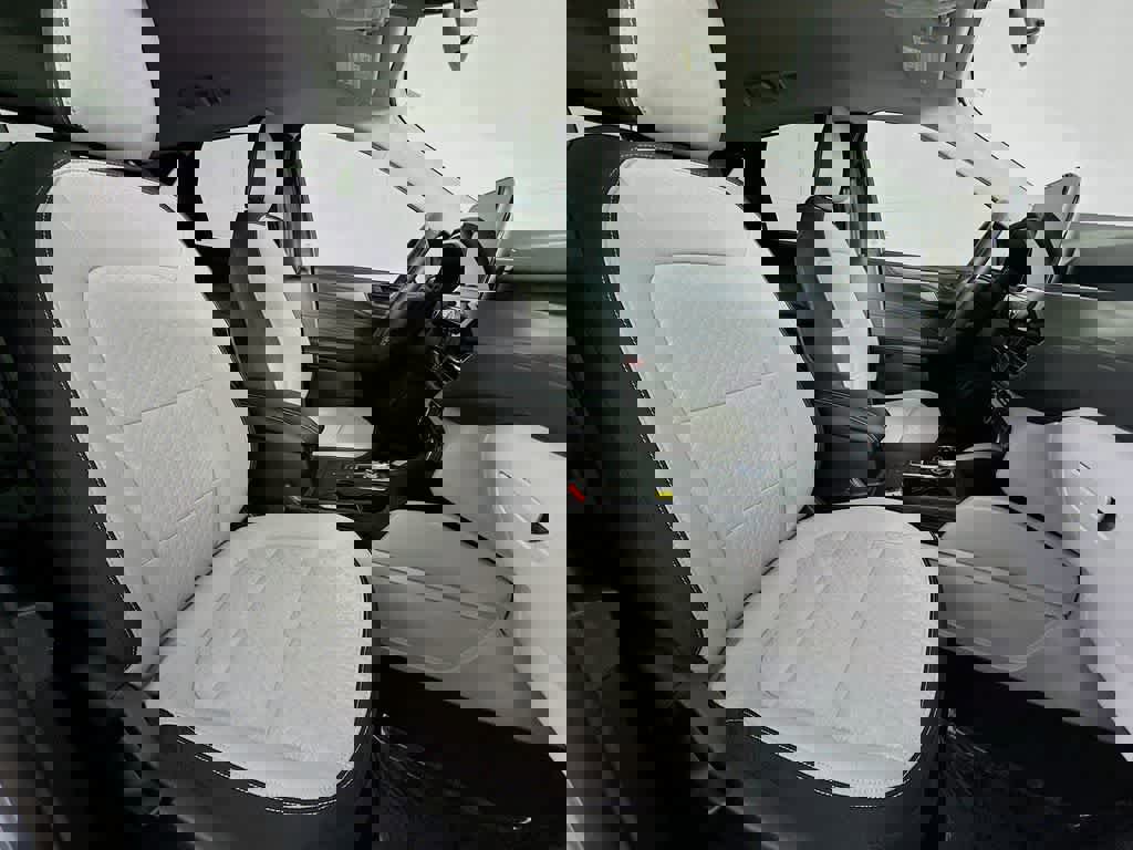 Certified 2024 Ford Escape Active image 17