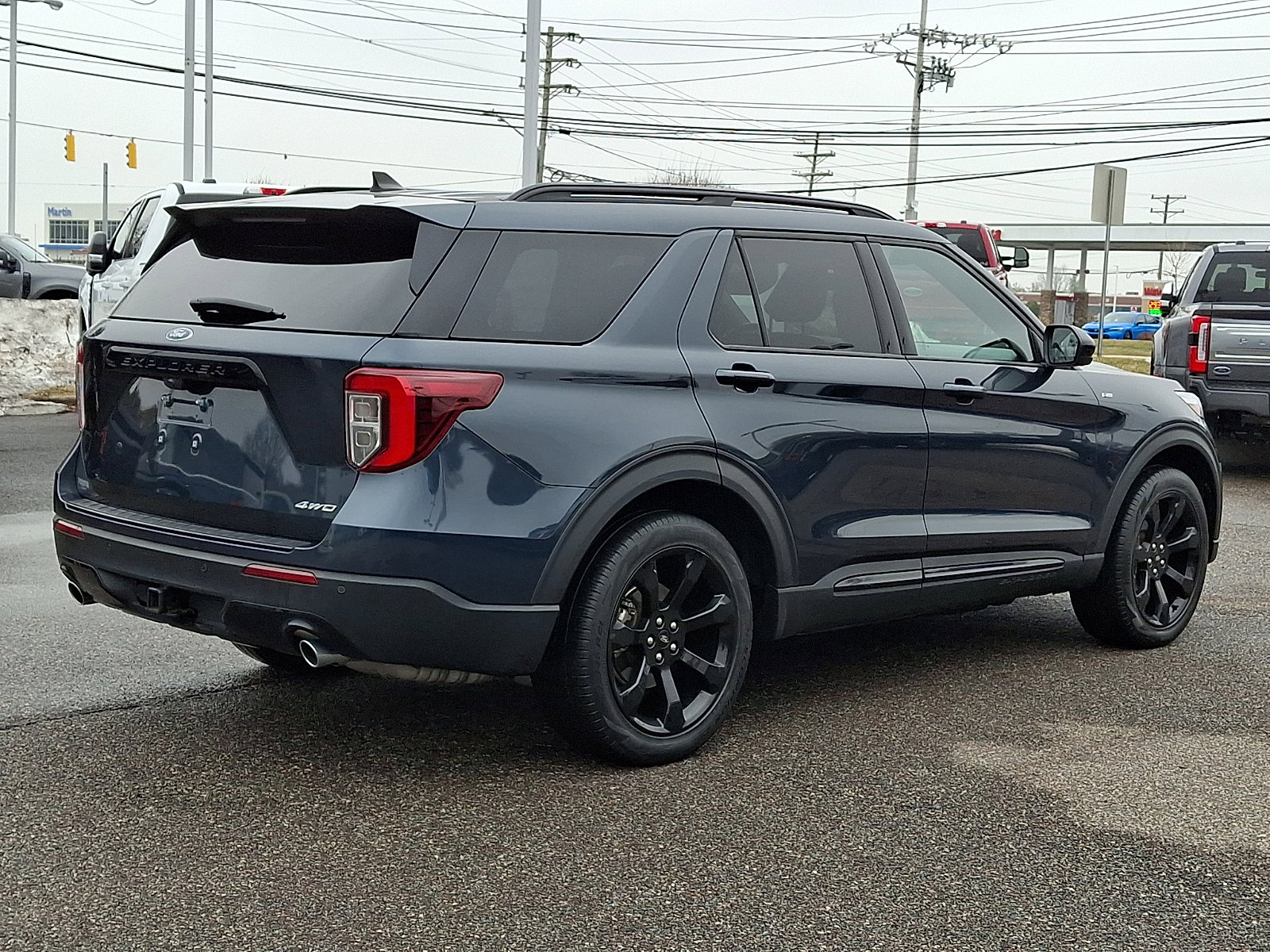 Certified 2022 Ford Explorer ST-Line w/ Class IV Trailer Tow Package image 11