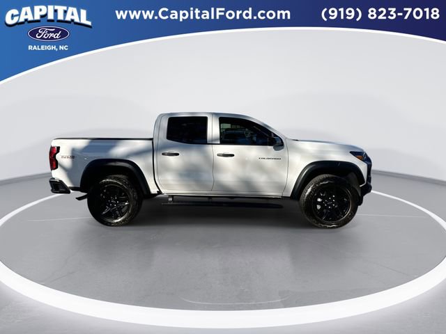 Used 2024 Chevrolet Colorado Trail Boss w/ Advanced Trailering Package image 9