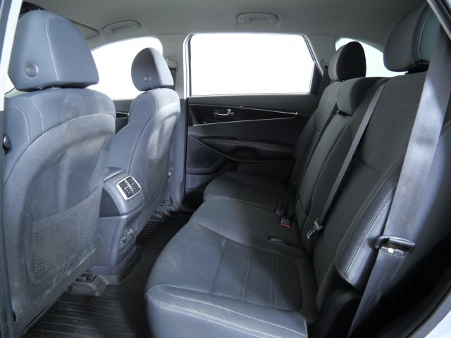 Used 2020 Kia Sorento AWD V6 image 15