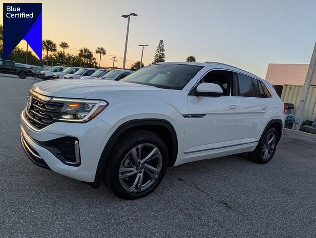 Used 2024 Volkswagen Atlas Cross Sport SEL R-Line AWD/4WD image 1