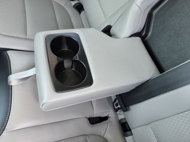 Certified 2026 Ford Escape SE FWD image 30