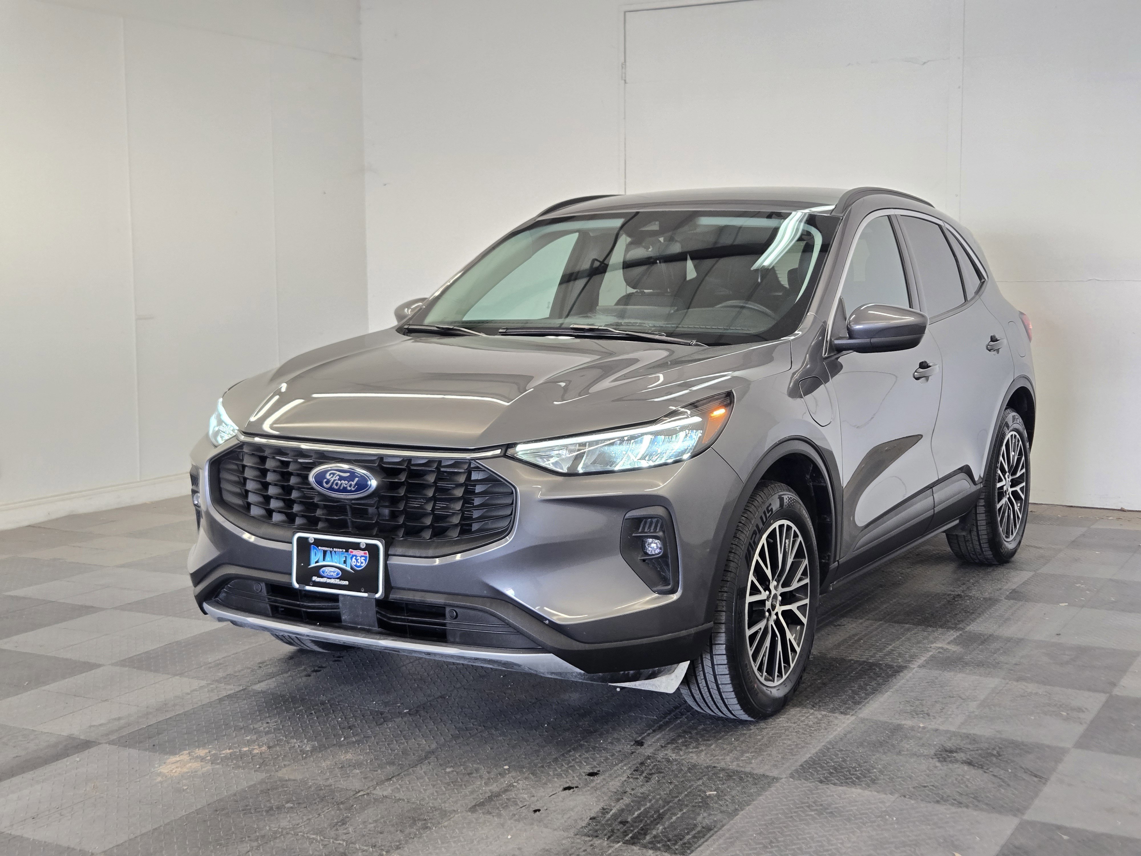 Certified 2024 Ford Escape SE