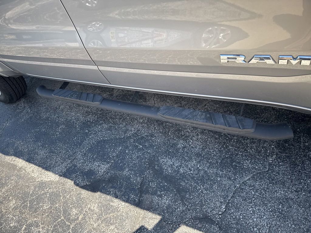 Used 2021 RAM 1500 Laramie AWD/4WD image 45
