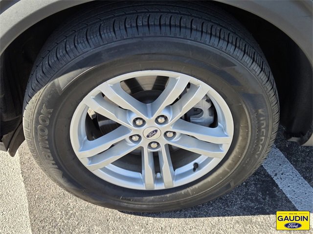 Certified 2022 Ford Explorer XLT w/ Class IV Trailer Tow Package image 10