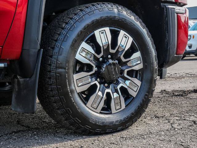 Used 2024 GMC Sierra 2500 Denali w/ Denali Reserve Package AWD/4WD image 9