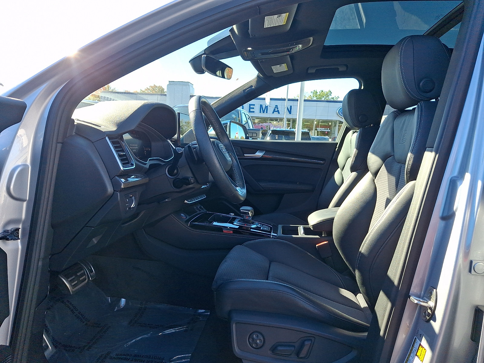 Used 2022 Audi SQ5 Premium Plus AWD/4WD image 14