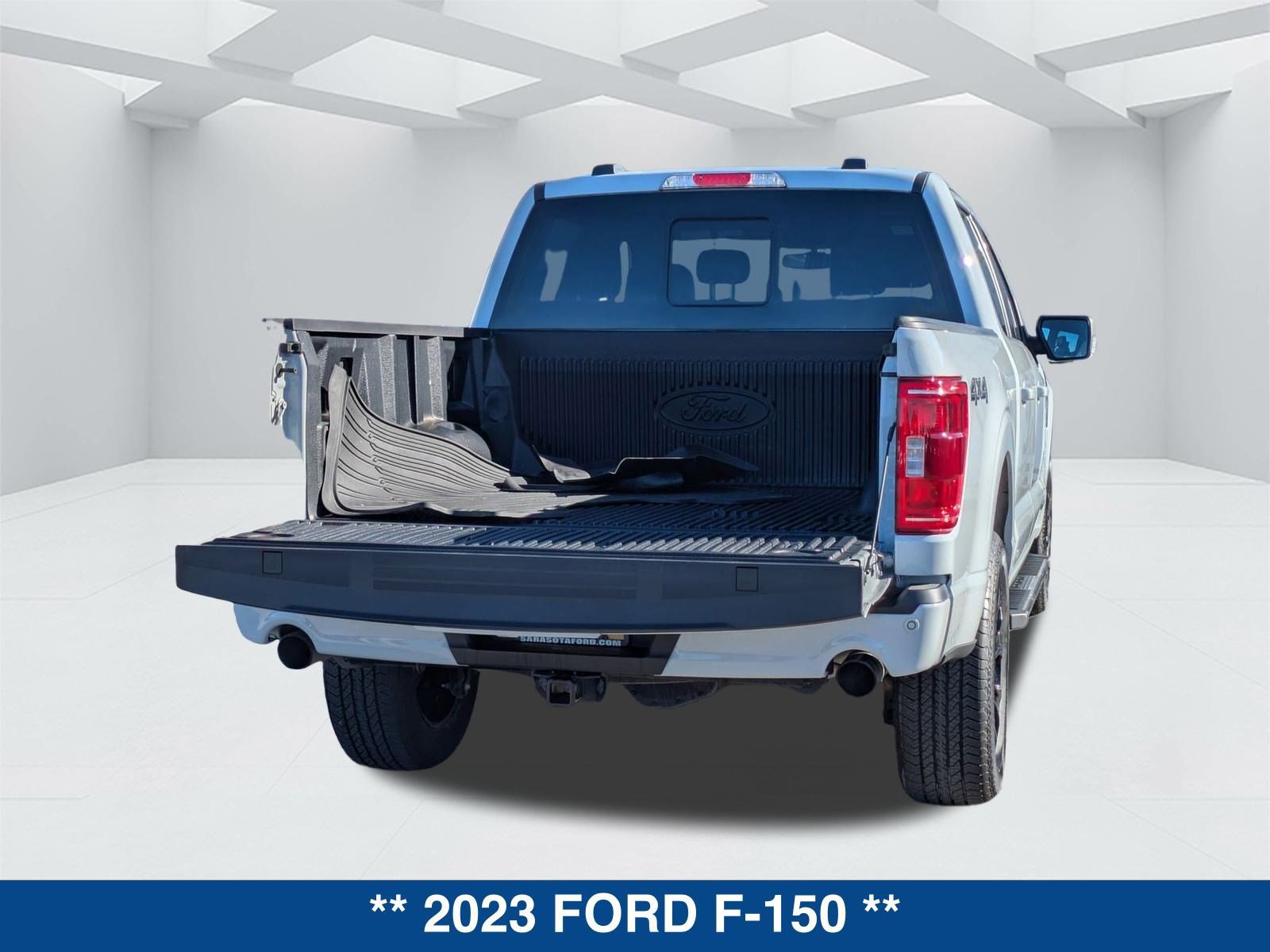 Certified 2023 Ford F150 XLT w/ Equipment Group 302A High image 5