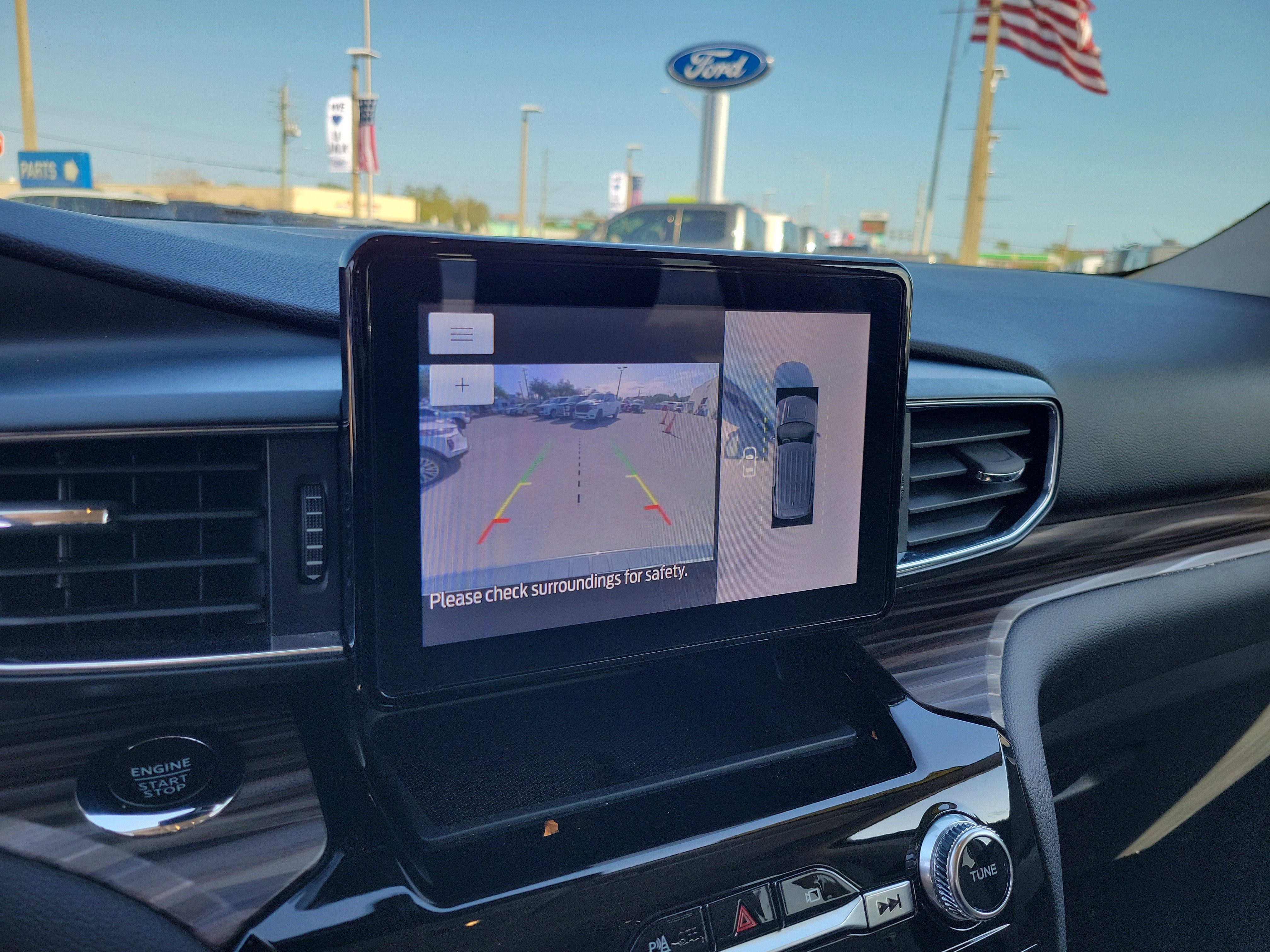 Certified 2023 Ford Explorer Limited image 18