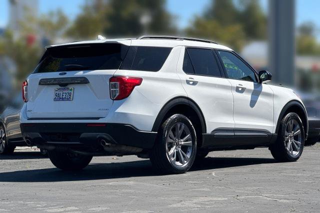 Certified 2022 Ford Explorer XLT w/ Equipment Group 202A AWD/4WD image 32
