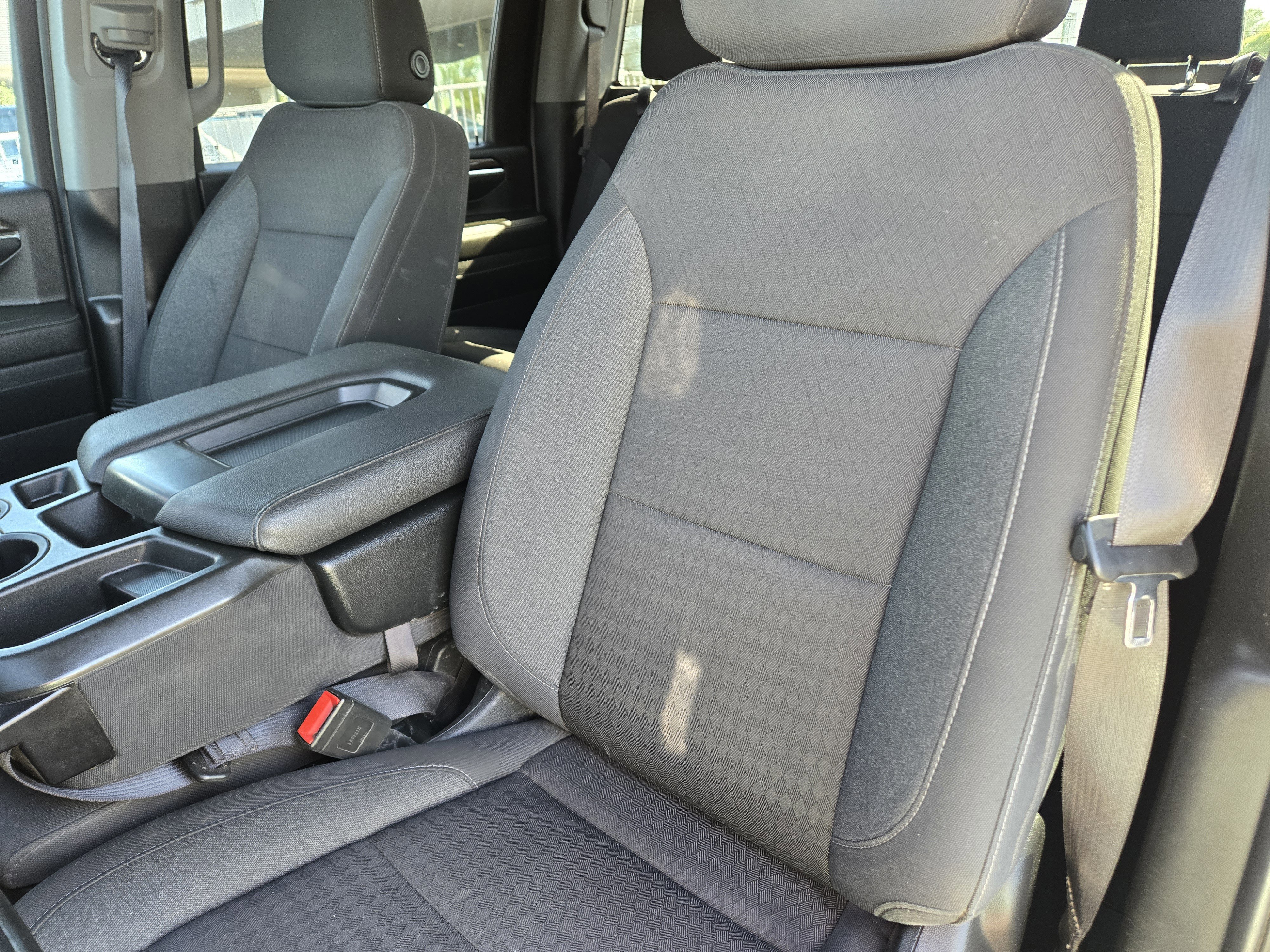 Used 2024 Chevrolet Silverado 2500 LT image 18