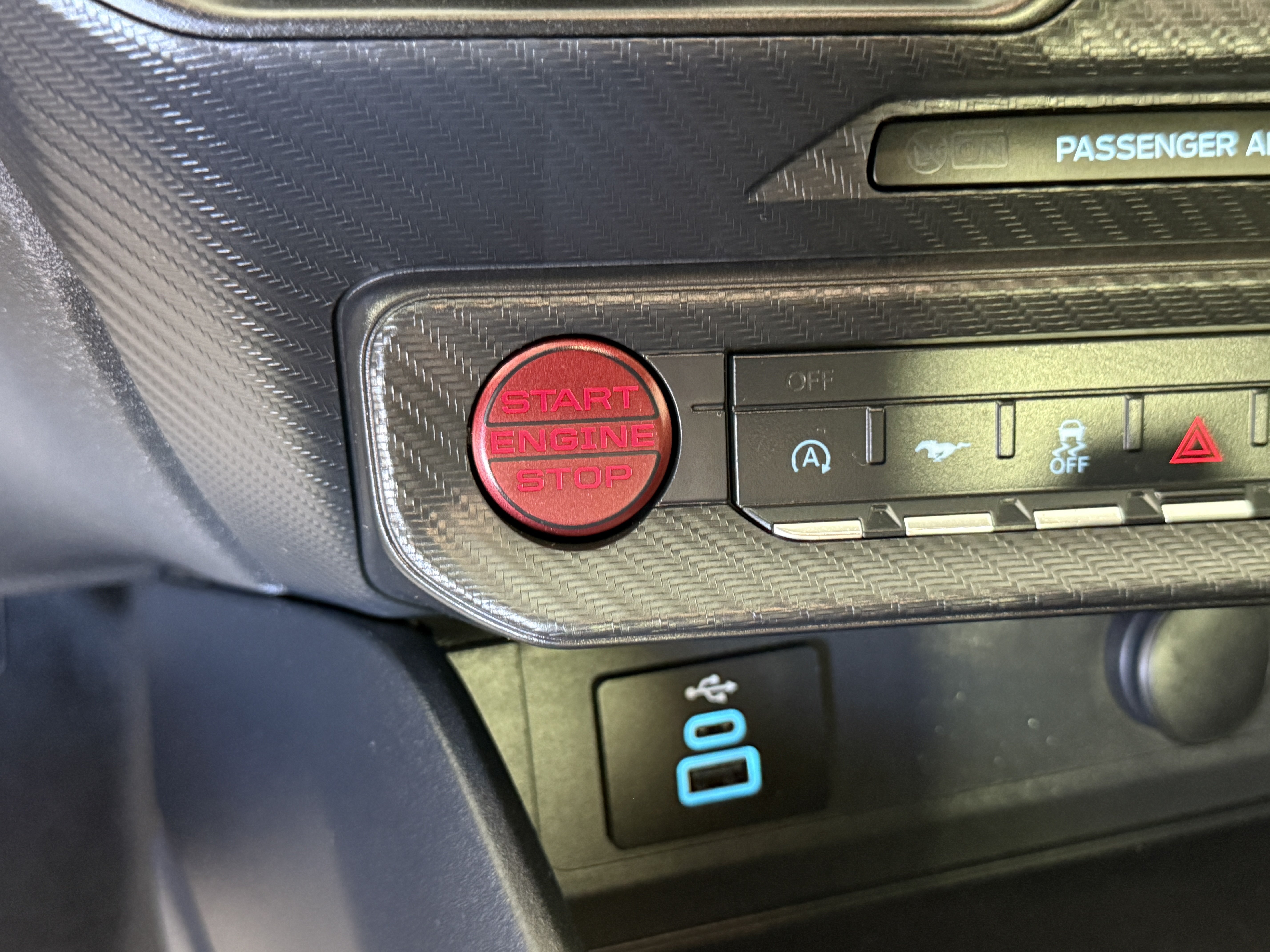Certified 2025 Ford Mustang GT RWD image 27
