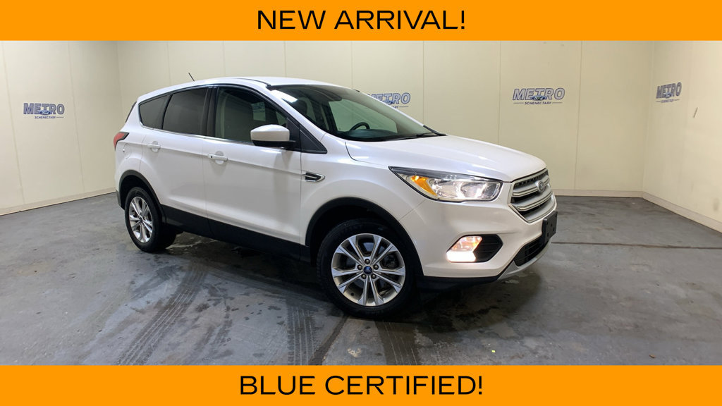 Certified 2019 Ford Escape SE AWD/4WD image 1