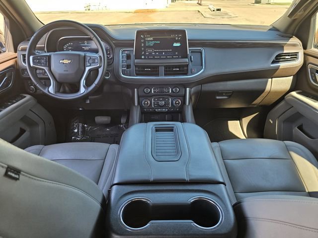 Used 2024 Chevrolet Suburban LT image 8