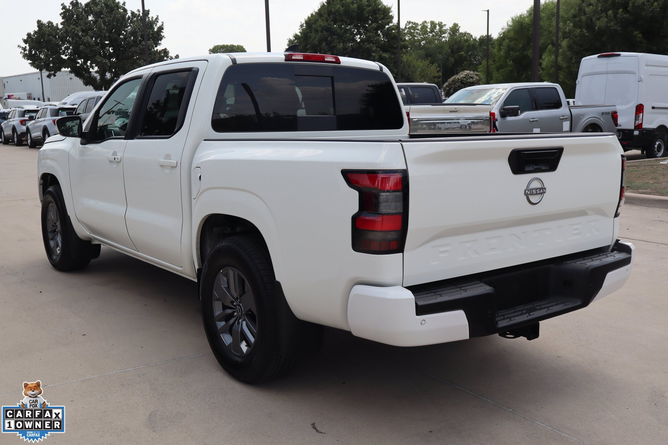 Used 2025 Nissan Frontier SV w/ SV Convenience Package RWD image 7
