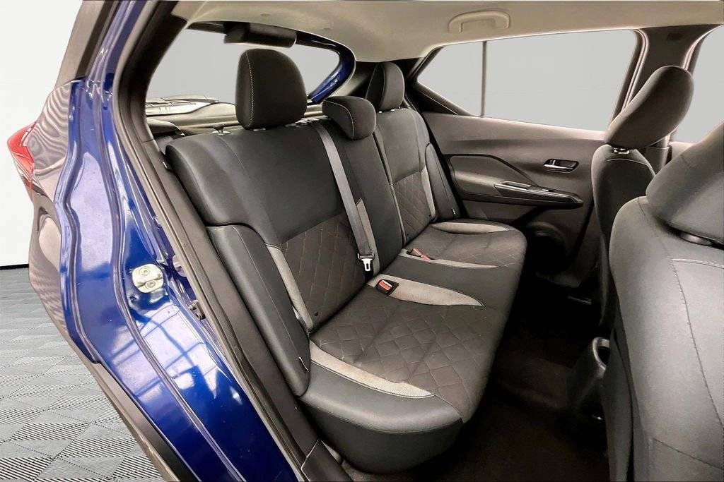 Used 2020 Nissan Kicks SV FWD image 27