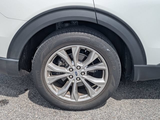 Certified 2022 Ford Explorer XLT w/ Equipment Group 202A RWD image 11