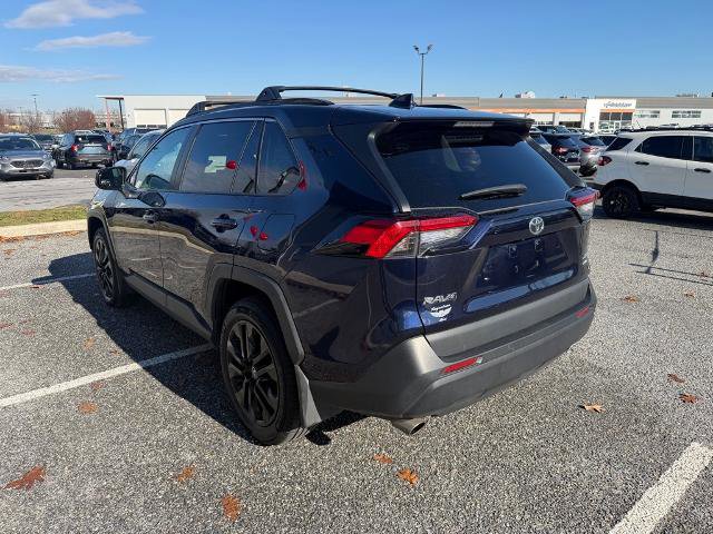 Used 2020 Toyota RAV4 XLE Premium image 6