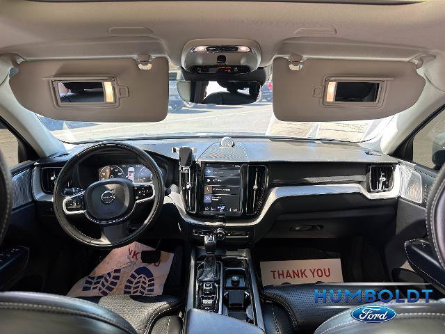 Used 2018 Volvo XC60 T6 Inscription w/ Luxury Seat Package AWD/4WD image 17