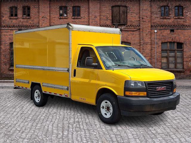 Used 2021 GMC Savana 3500 w/ Power Convenience Package RWD image 3