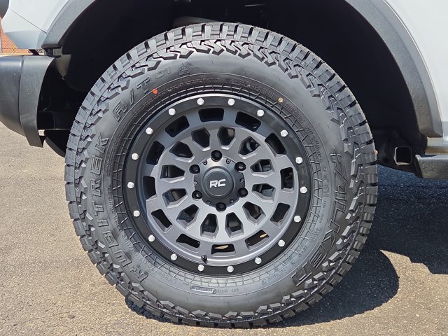 Certified 2023 Ford Bronco Black Diamond AWD/4WD image 9