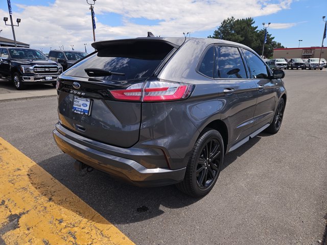 Certified 2024 Ford Edge ST-Line w/ Class II Trailer Tow Package AWD/4WD image 5