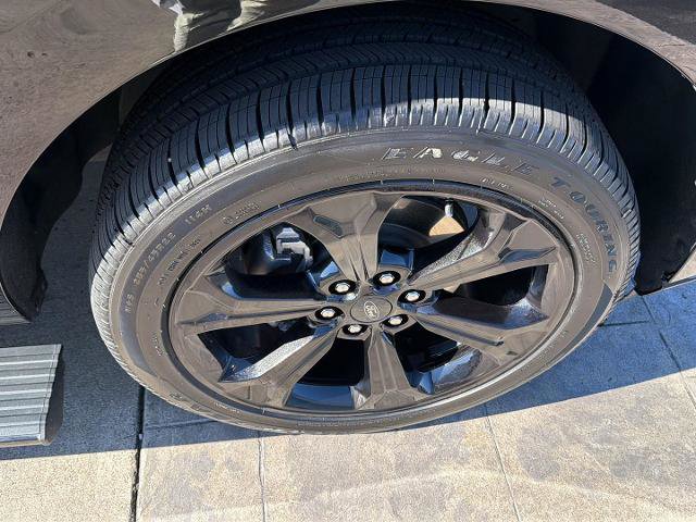 Certified 2022 Ford Expedition Limited image 38