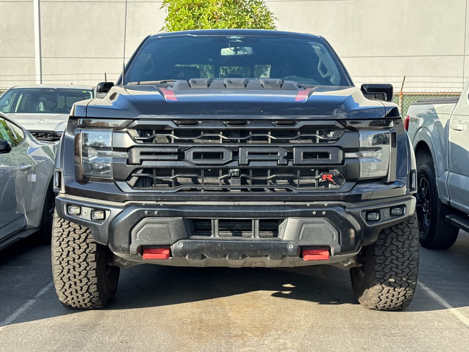 Certified 2024 Ford F150 Raptor w/ Equipment Group 803A Raptor R AWD/4WD image 2