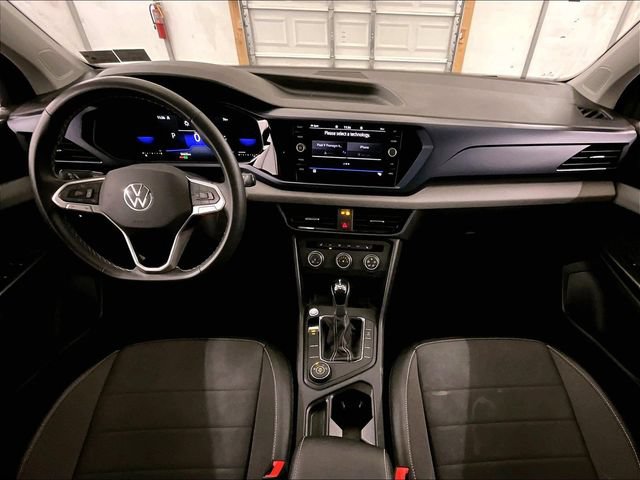 Used 2022 Volkswagen Taos SE FWD image 14