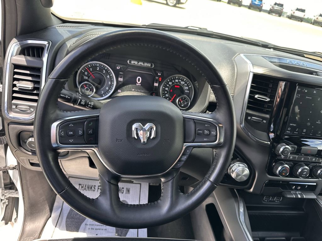 Used 2024 RAM 1500 Laramie AWD/4WD image 12