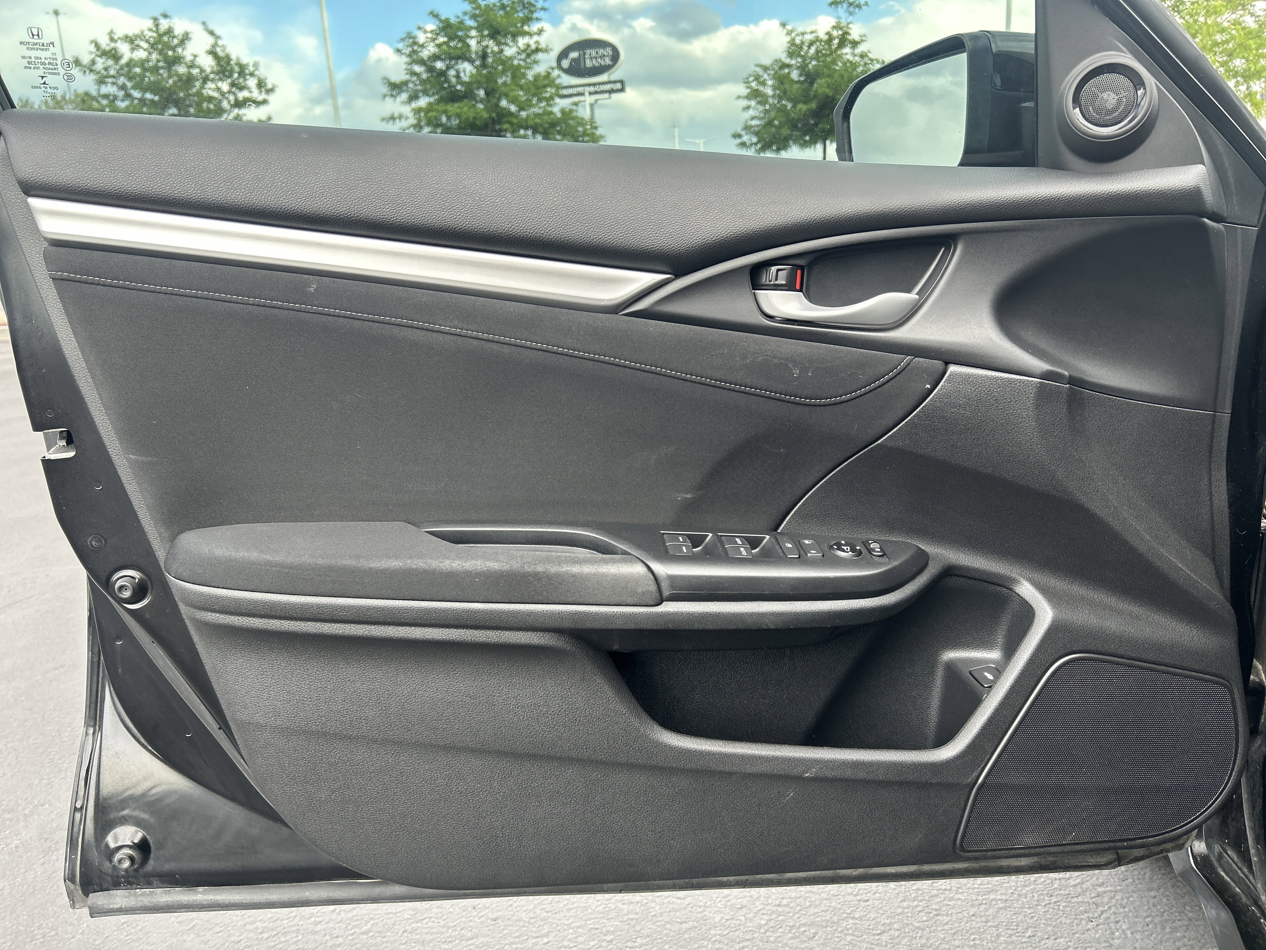 Used 2017 Honda Civic EX image 15