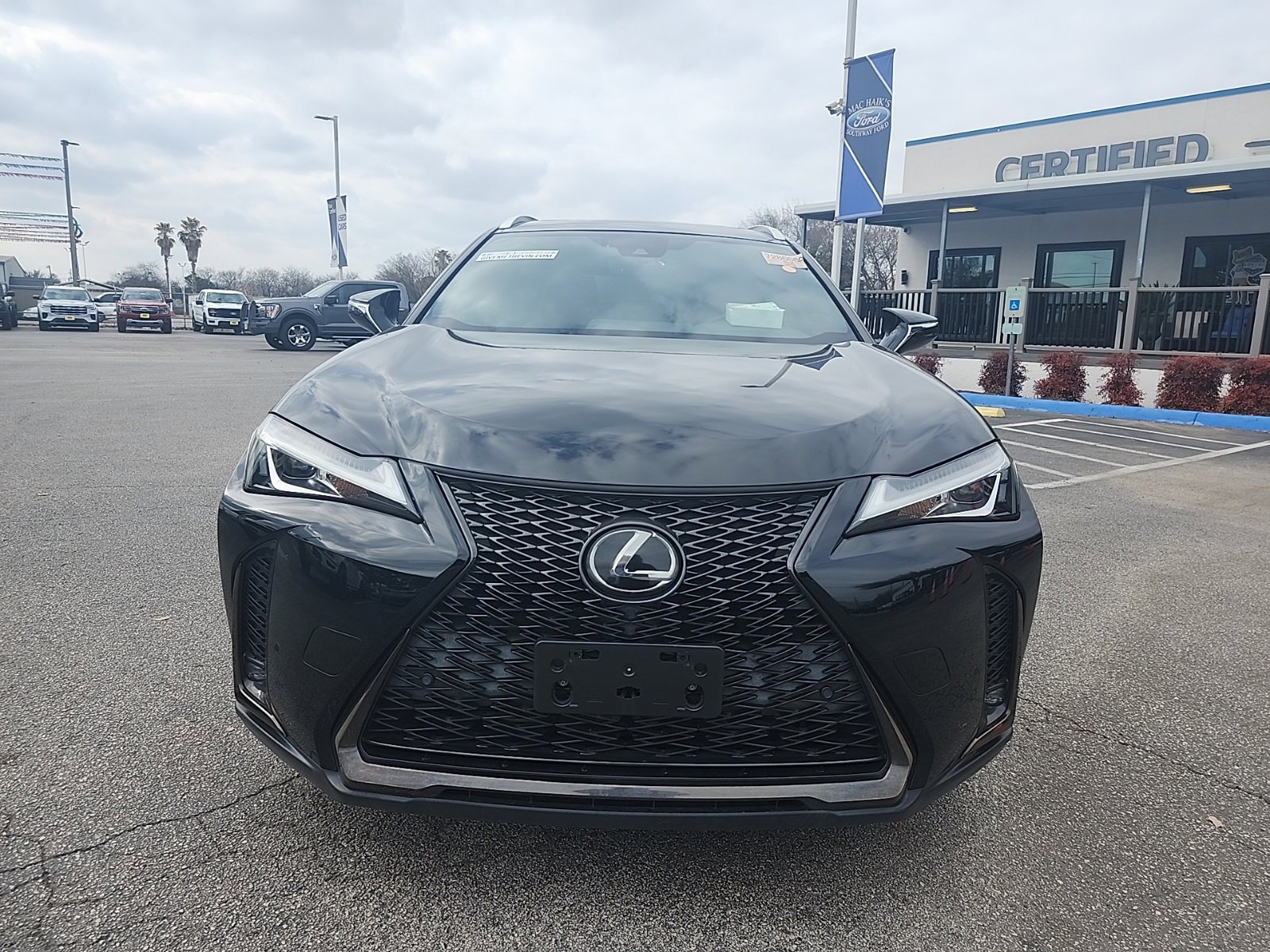 Used 2019 Lexus UX 200 F Sport w/ F Sport Premium Package image 8