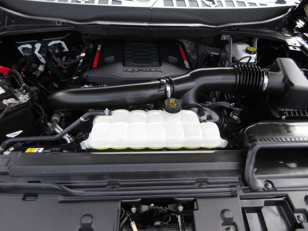 Certified 2026 Ford F150 Raptor AWD/4WD image 32
