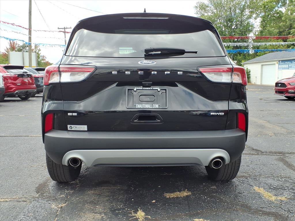 Certified 2020 Ford Escape SE image 5