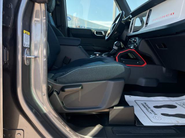 Certified 2025 Ford Bronco Heritage Edition AWD/4WD image 21