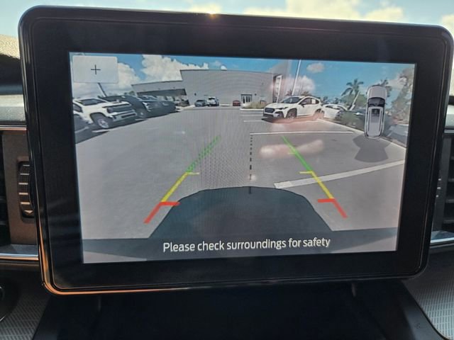 Certified 2020 Ford Explorer XLT w/ Equipment Group 202A image 27