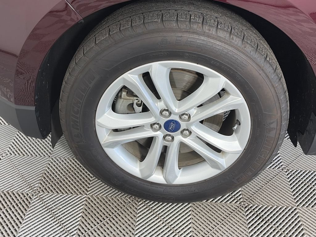 Certified 2020 Ford Edge SEL w/ Cold Weather Package AWD/4WD image 8