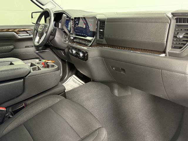 Used 2024 GMC Sierra 1500 Elevation image 10
