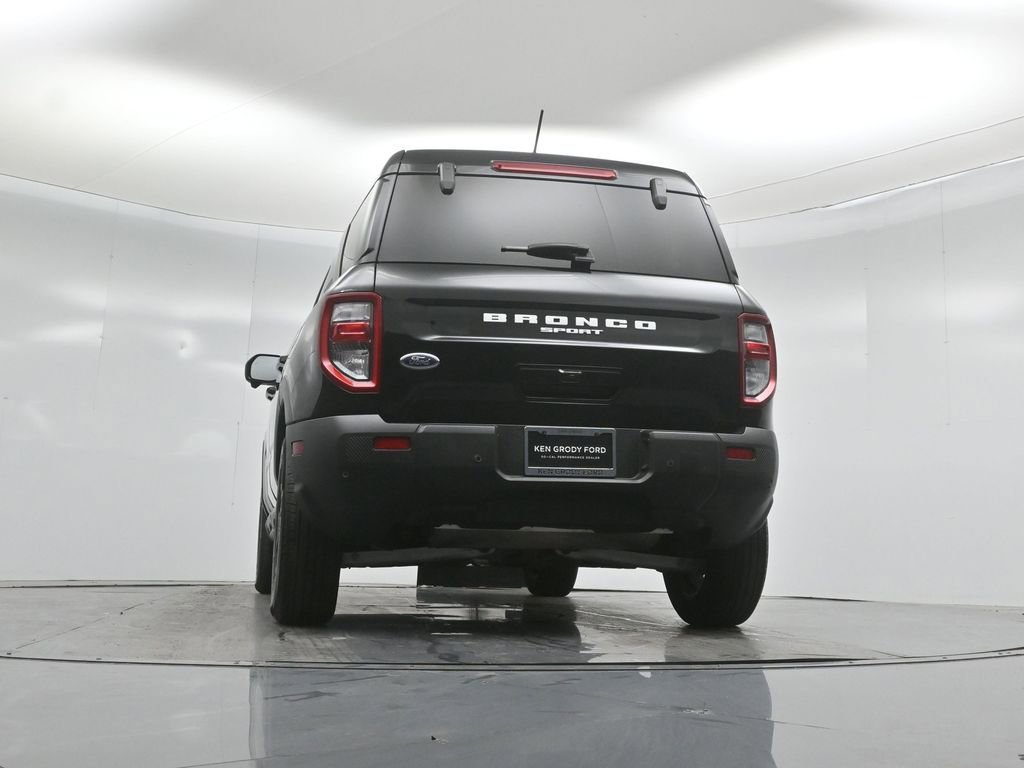 Certified 2025 Ford Bronco Sport Outer Banks w/ Outer Banks Tech Package+ AWD/4WD image 51