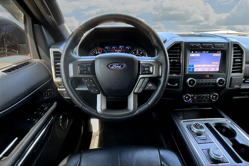 Certified 2019 Ford Expedition XLT w/ Equipment Group 202A AWD/4WD image 10