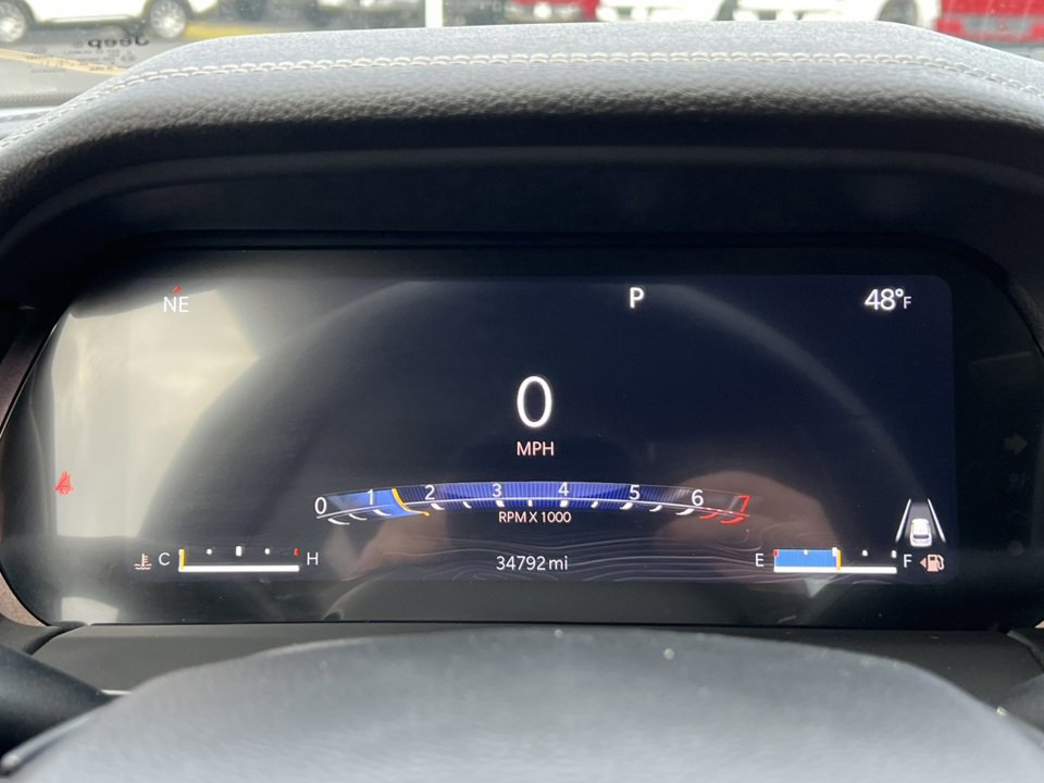 Used 2023 Jeep Grand Cherokee L Limited w/ Trailer Tow Group (B) image 24