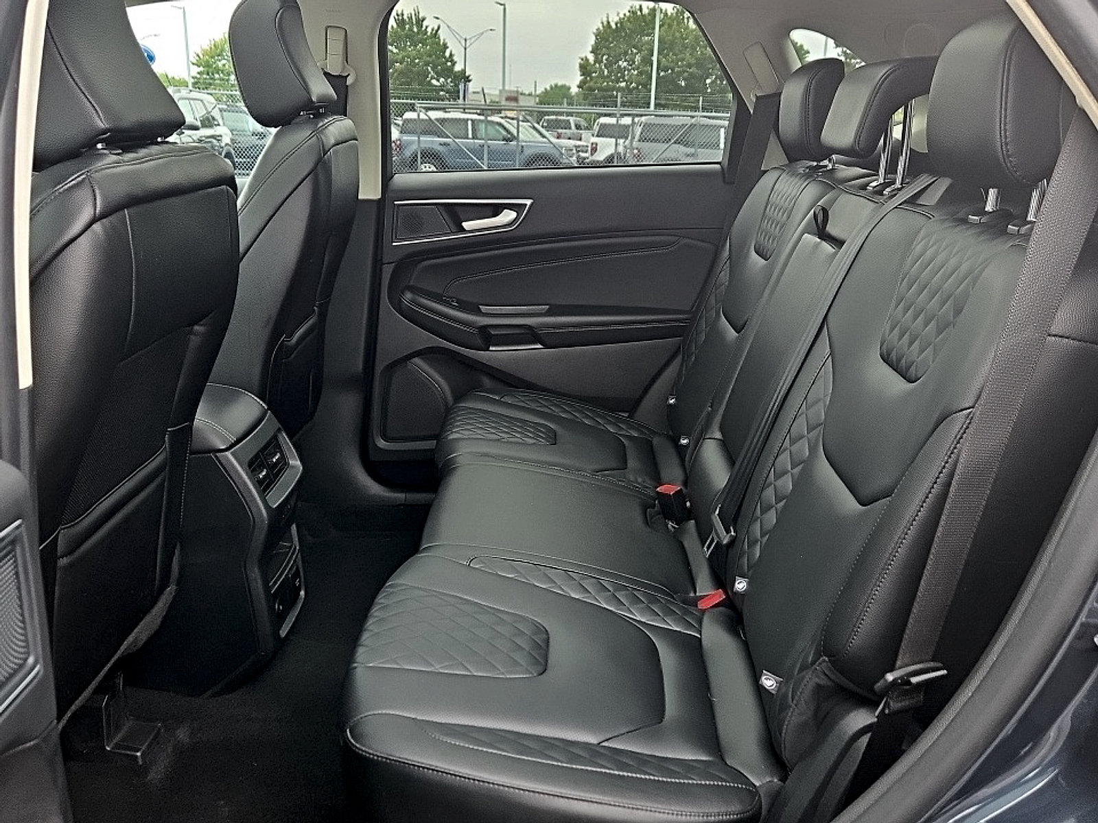 Certified 2024 Ford Edge Titanium w/ Equipment Group 301A AWD/4WD image 21