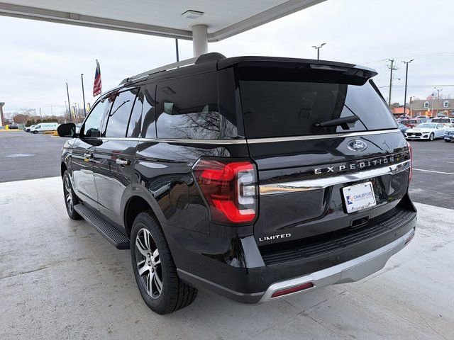 Certified 2024 Ford Expedition Limited image 2