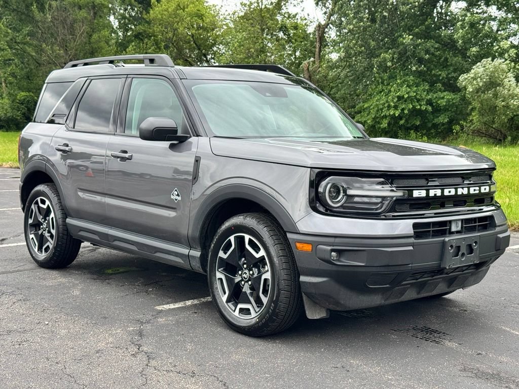 Certified 2023 Ford Bronco Sport Outer Banks w/ Tech Package AWD/4WD image 6