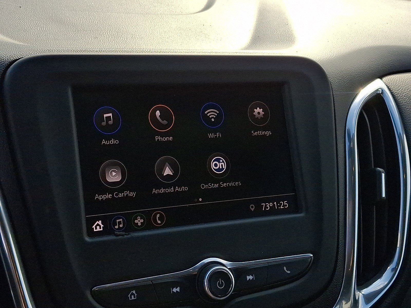 Used 2020 Chevrolet Equinox LT image 15